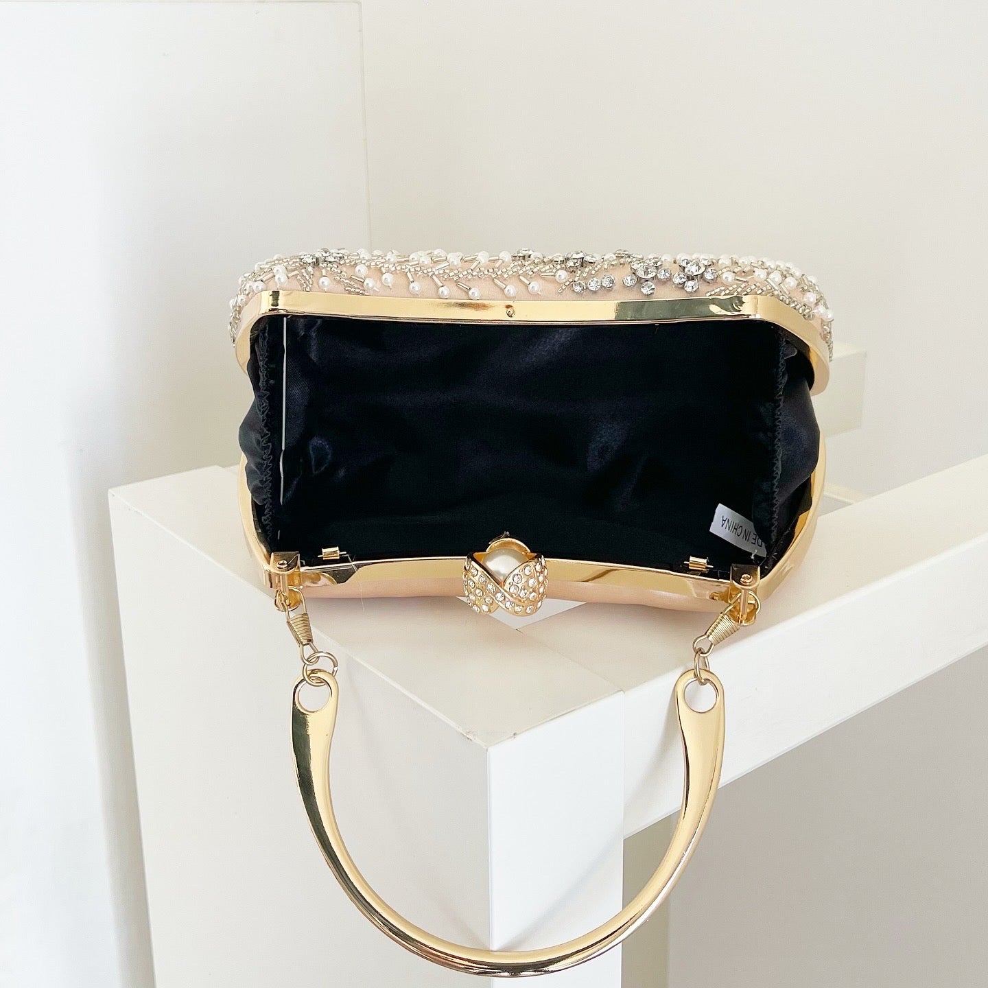 Rose Astrielle Clutch