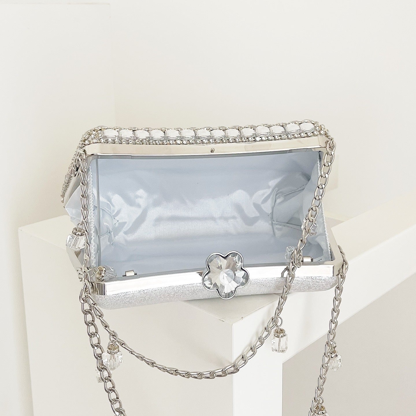 Silver Velencia Clutch